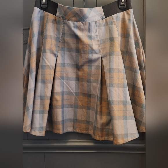 Torrid "Outlander" Plaid Swing Skirt - Picture 8 of 8